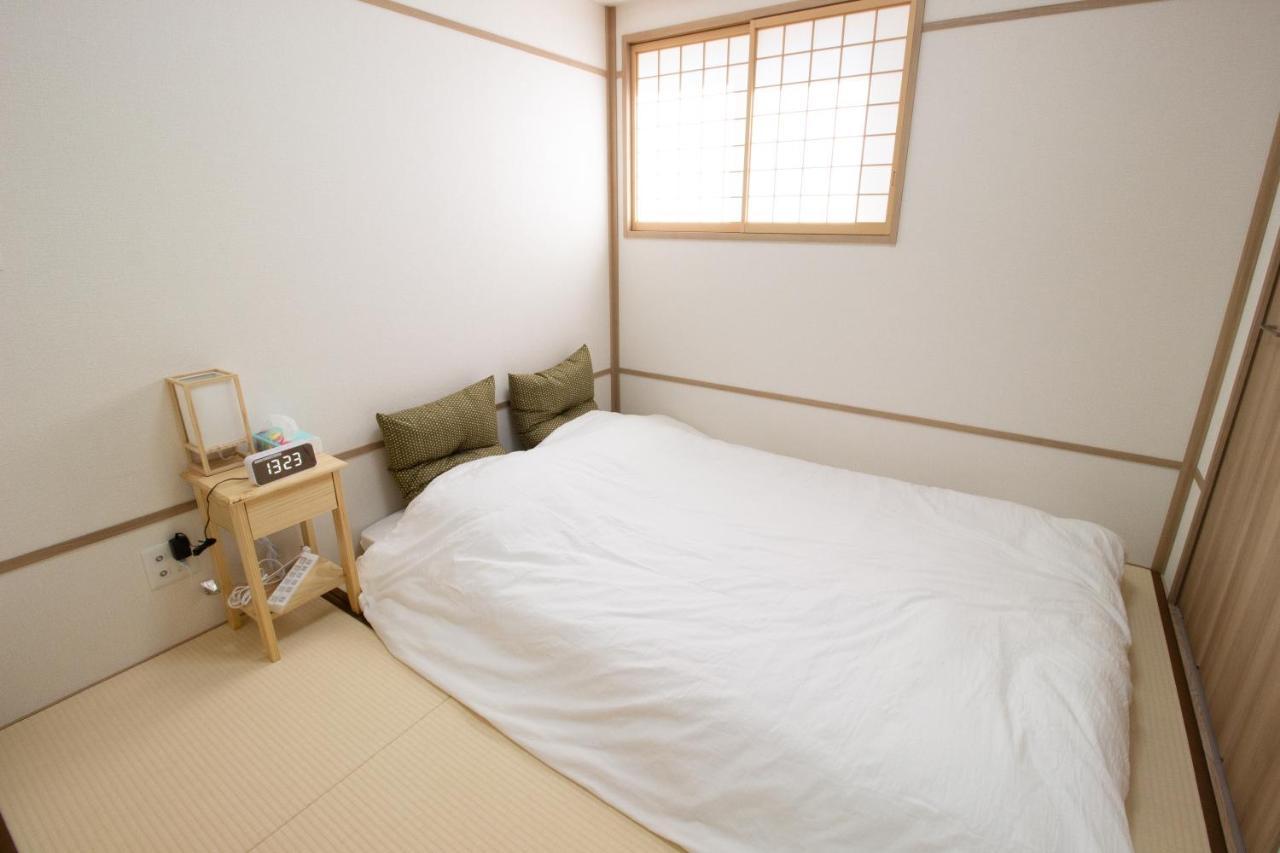 Ferienwohnung H2H Shinsaibashi Ōsaka Exterior foto