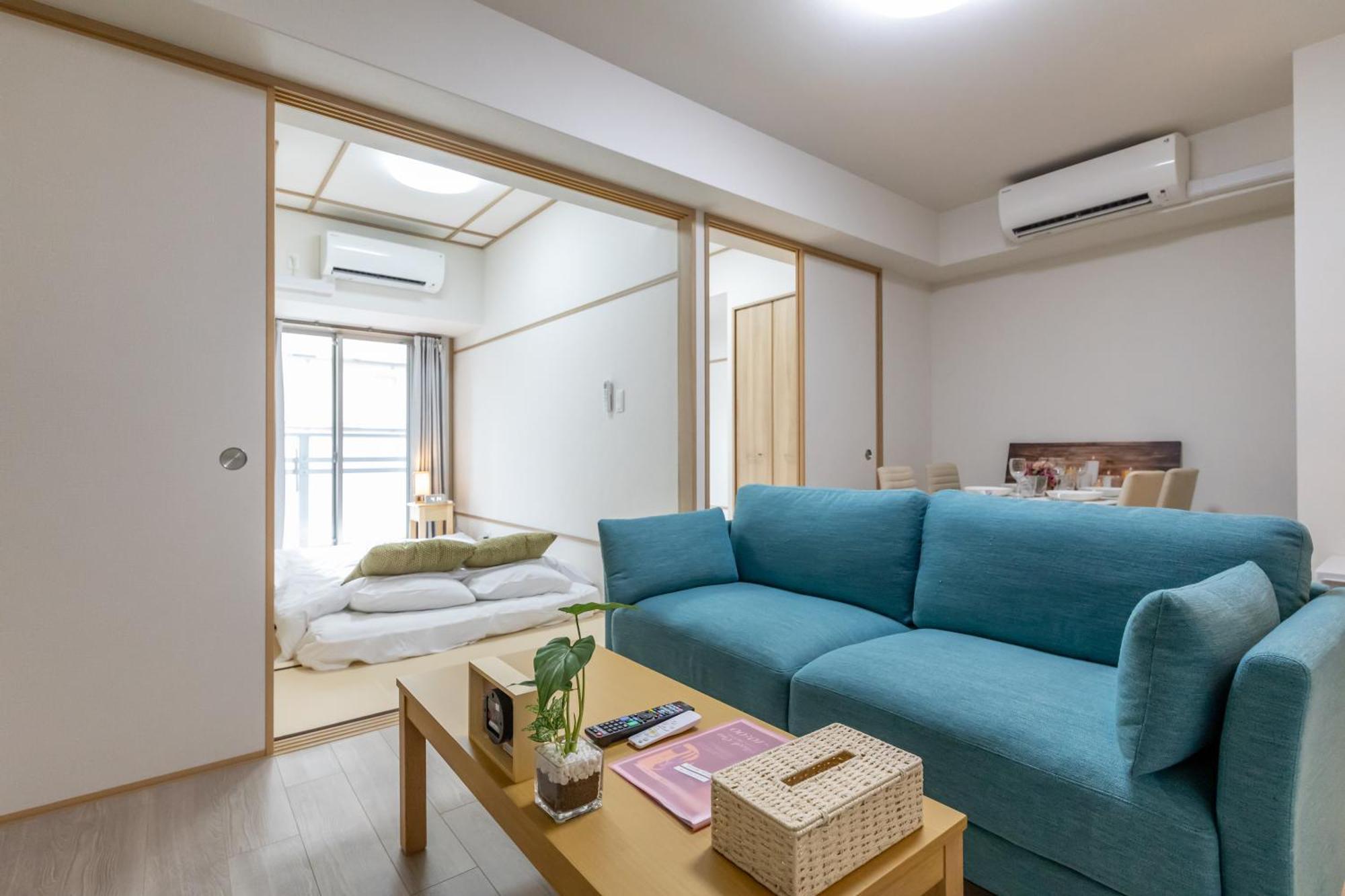 Ferienwohnung H2H Shinsaibashi Ōsaka Exterior foto