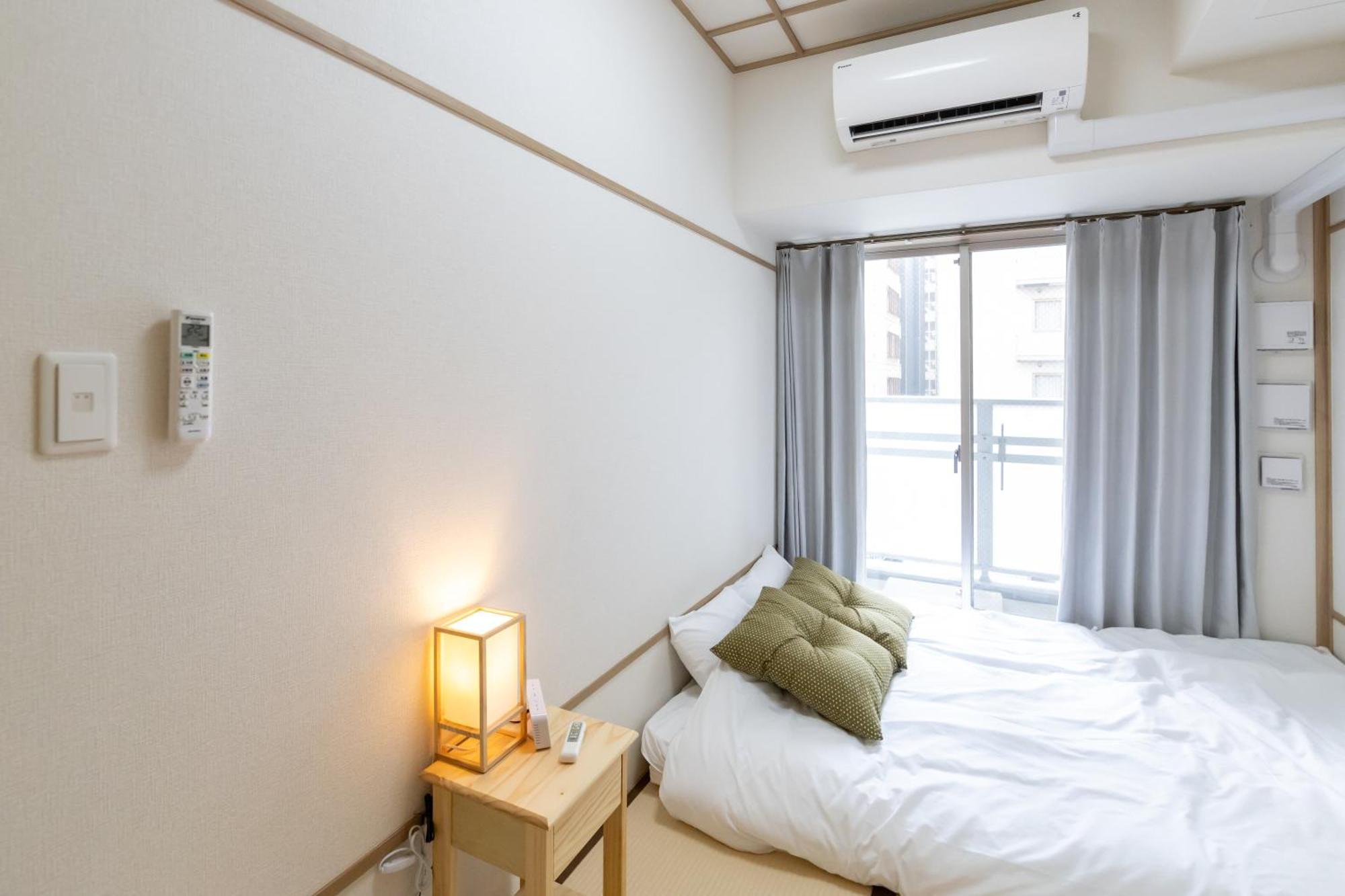 Ferienwohnung H2H Shinsaibashi Ōsaka Exterior foto